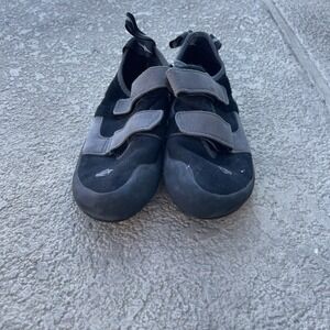 Butora Endeavor Climbing Shoes | Neutral All-Arounder | Grey & Black  Women's 9